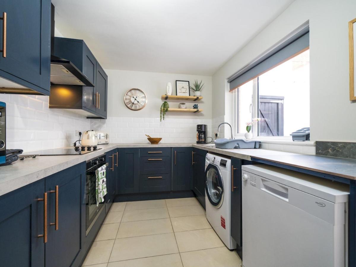 Pass The Keys 58 Lw Ave Stunning 2Br Terrace Top Location Lots Nearby Belfast Eksteriør billede